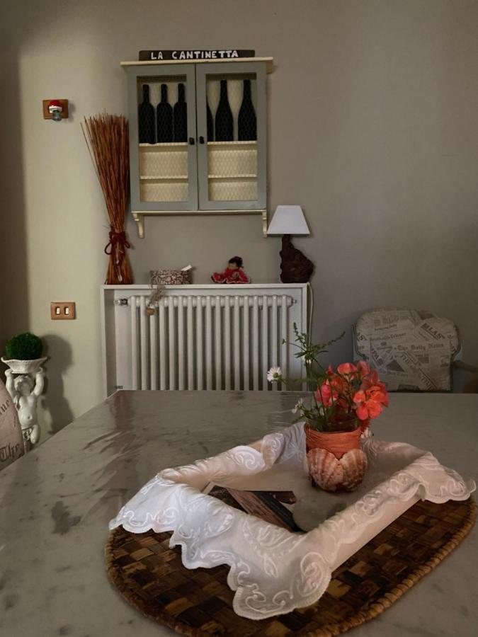 Vila Ancora Bilocale Marina di Massa Exteriér fotografie